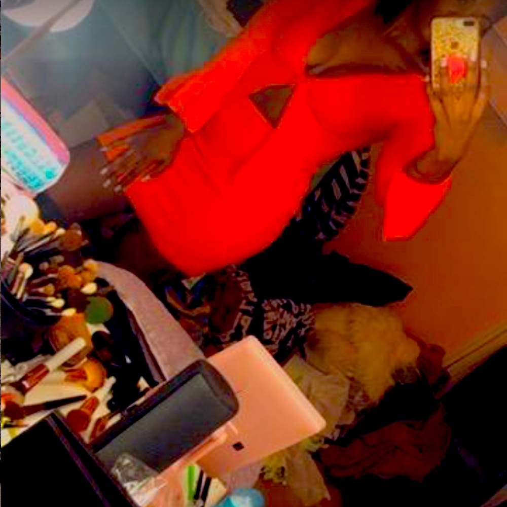 Red ribbed two piece skirt zip up set size medium worn once